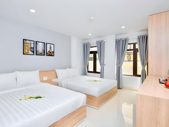 Luna House Danang