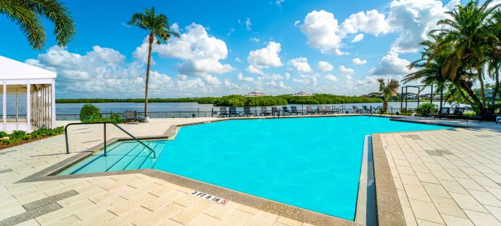 DoubleTree by Hilton Tampa Rocky Point Waterfront Hotels in Tampa