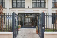 Appart Hotel Paris Levallois Maurice Ravel Hotels in Levallois-Perret