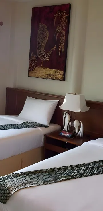 ห้องดีลักซ์สวีทเตียงแฝด วิวภูเขา