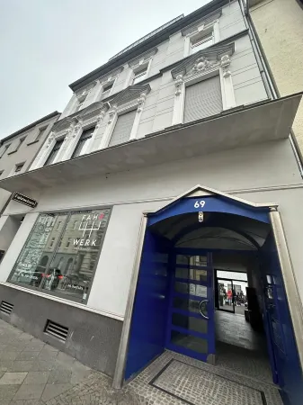 Cozy Apartment for 5 Pers. in the Center of MG Отели в г. Менхенгладбах