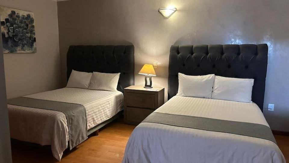 Virreynal Hotel & Suites