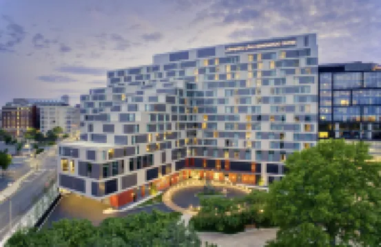 Hampton Inn by Hilton Boston Seaport District Отели в г. 