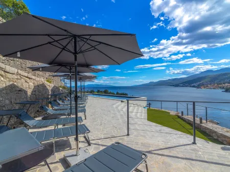 Mare Sano Resort Отели рядом с достопримечательностью «Volosko»