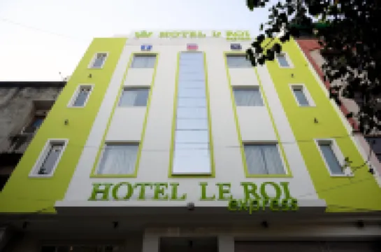 Hotel Le Roi Express @ Karol Bagh Hotels near Samvidhan Sadan