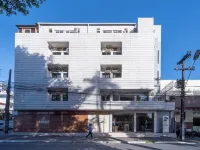 Lagoa Park Hotel Hotels near Central Market