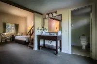 Sun & Ski Inn and Suites Hotels in Lamoille County