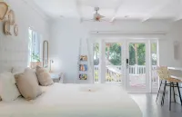 Azul Hotel & Retreat Hotels in Emerald Woods