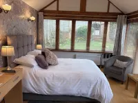 Whortleberry Studio B & B Hotels in Porlock