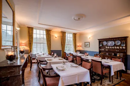 Kasteel de Wittenburg Отели рядом с достопримечательностью «Japanese Garden»