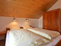 Holiday Home in Butgenbach Near the Lake - parking