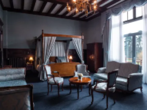 邦東斯古堡酒店 拉費泰蘇茹瓦爾酒店