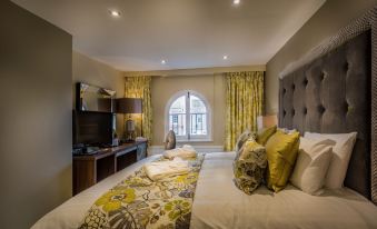 The Golden Lion Hotel, St Ives, Cambridgeshire