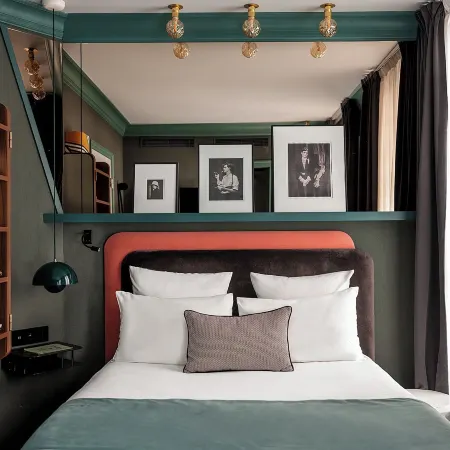 Bob Hotel Отели рядом с достопримечательностью «13-й округ: Площадь Италии»