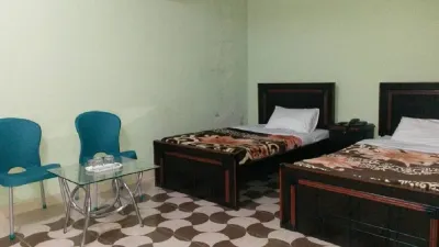 River Palace Hotel