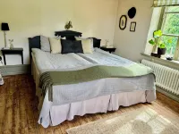 Lydde Gård Hotels in Marks kommun