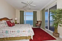 Sterling Reef Resort by Panhandle Getaways Hotels near Sunsations #4
