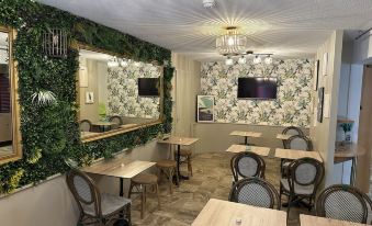 Ostal Pau Universite, Sure Hotel Collection by Best Western