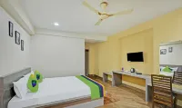 Treebo Sidhartha Elite - Balcony