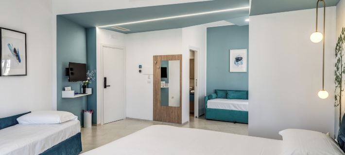 National Square Napoli Hotels in Neapel