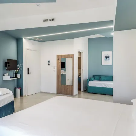 National Square Napoli