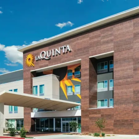 La Quinta Inn & Suites by Wyndham Olive Branch