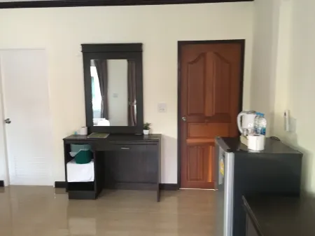 Sai Kaew House Отели рядом с достопримечательностью «Sai Kaew Beach»