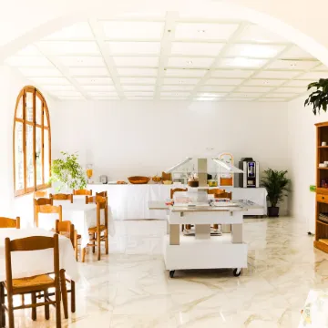Hôtel les Arbousiers