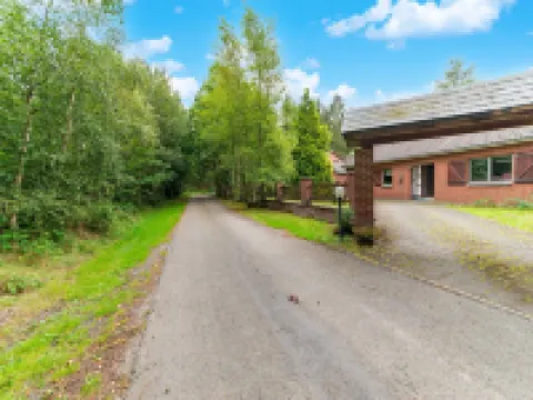 Stunning Holiday Home in Recht Hotels in Saint-Vith