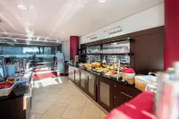 Aspire Acara Oldenburg, Trademark Collection by Wyndham - breakfast