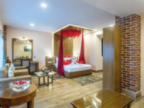 Dreamland Gold Resort & Hotel Hotels in Tilottama
