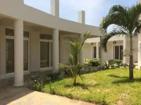 Life Resort St. Thomas Royal Palm Hotel di Watamu