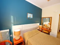 Hotel Dalia Hotels near Bus Station
