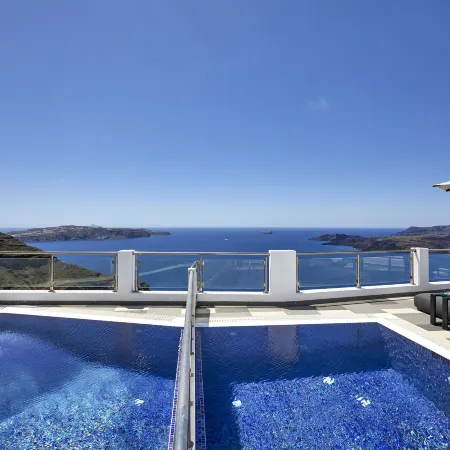 Petit Palace Suites
