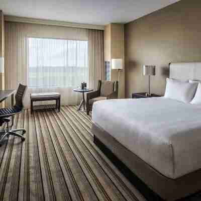 Hyatt Regency Pittsburgh Intl Airport Rooms