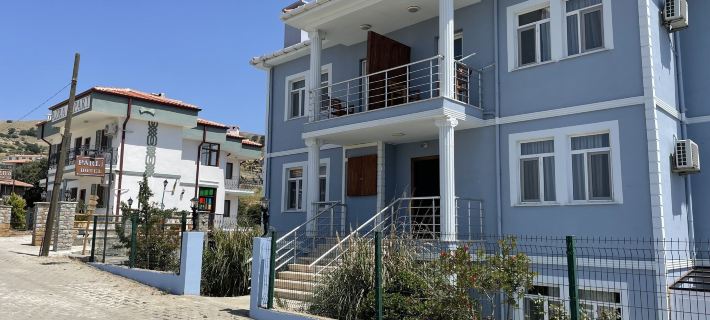 Parli Hotel Hotels in Gokceada