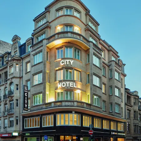 City Hotel