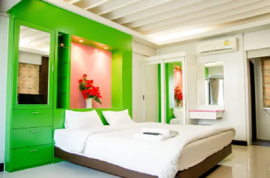 Huay Kaew Palace 1 Hotel Hotels near Chiang Mai University