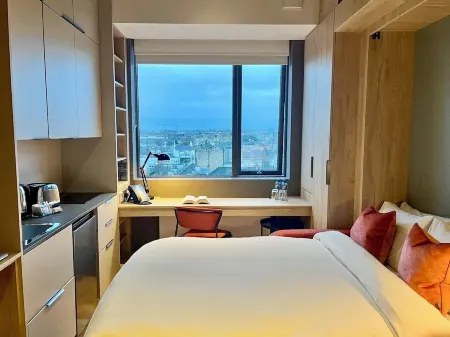 Niche Living - Dun Laoghaire Отели в г. Dun Laoghaire