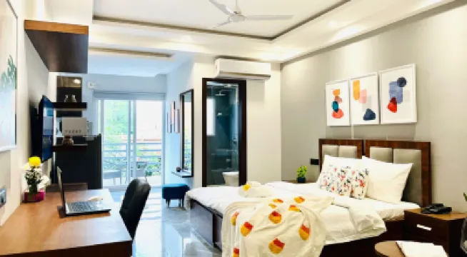 Zen Studios - DLF CyberCity Gurgaon Hotels in 