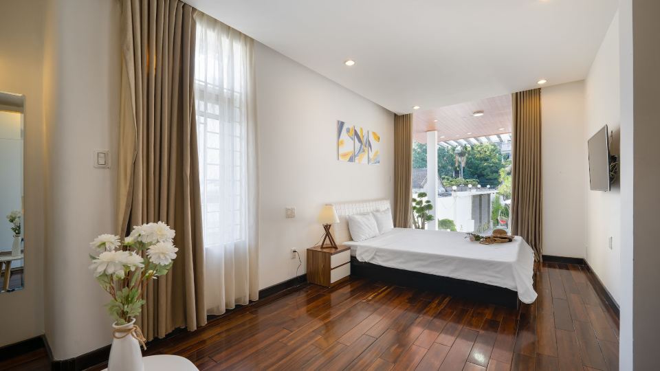 T P Pool Villa