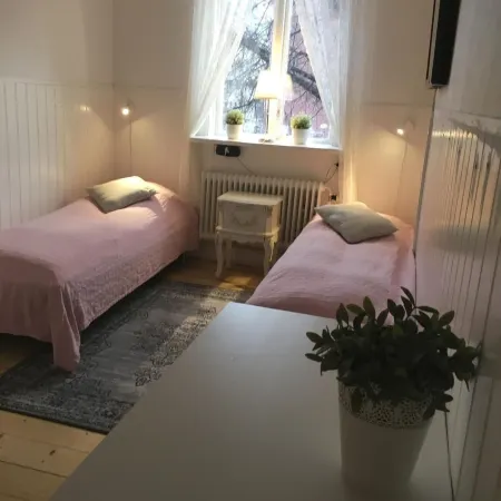 Hotell Kungsängstorg Отели в г. Упсала