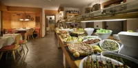 Hotel Primula - breakfast
