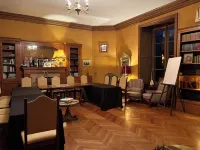 Château de Blet Các khách sạn ở Ourouer-les-Bourdelins