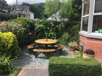 Llangollen Hostel Guest Rooms - No Dormitories - Self Catering Hotels near Berwyn Llangollen Railway Station
