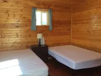 ที่จอดรถ RV ของ Moose Crossing โรงแรมใน