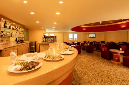 Hotel & Villas Plaza del Rey - Solo Adultos