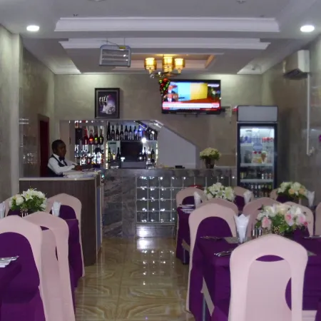 GrandVenice Transit Apartments Отели в г. Айкжа