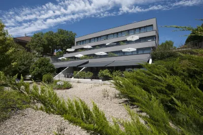 FeelFree Stays Basoa Hotels in Urnieta