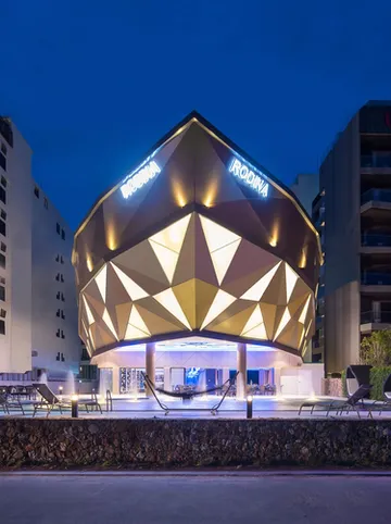 รูปภาพของโรงแรมรอดีนา บีช